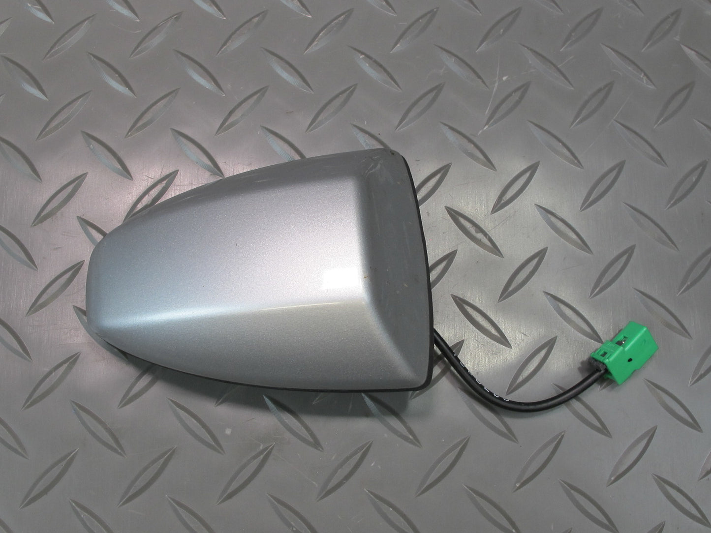 09-20 Nissan Z34 370Z Coupe Radio Roof Antenna Silver OEM