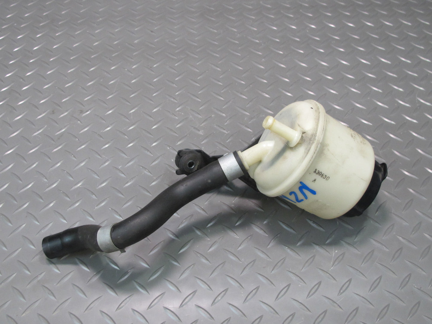 13-15 Nissan Z34 370Z Coupe Power Steering Fluid Reservoir Tank w Hose OEM