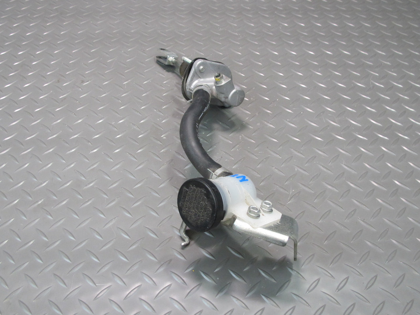 09-20 Nissan Z34 370Z M/T Clutch Master Slave Cylinder w Pipe Assy OEM