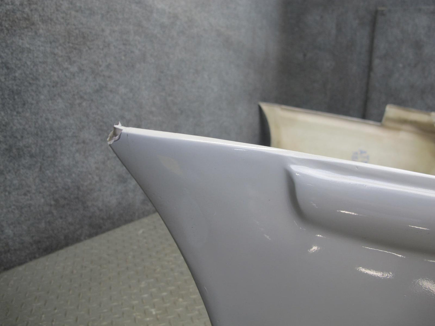 96-00 Toyota MARK2 JZX100 Tourer Rear Bumper Cover White Pearl Atermarket