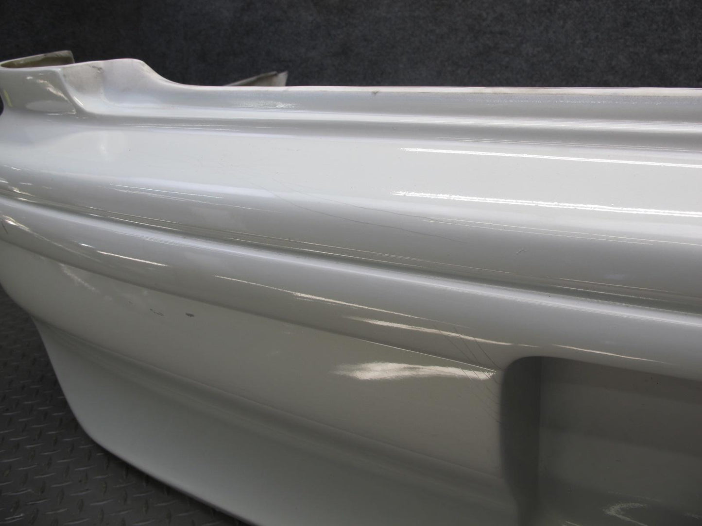 96-00 Toyota MARK2 JZX100 Tourer Rear Bumper Cover White Pearl Atermarket