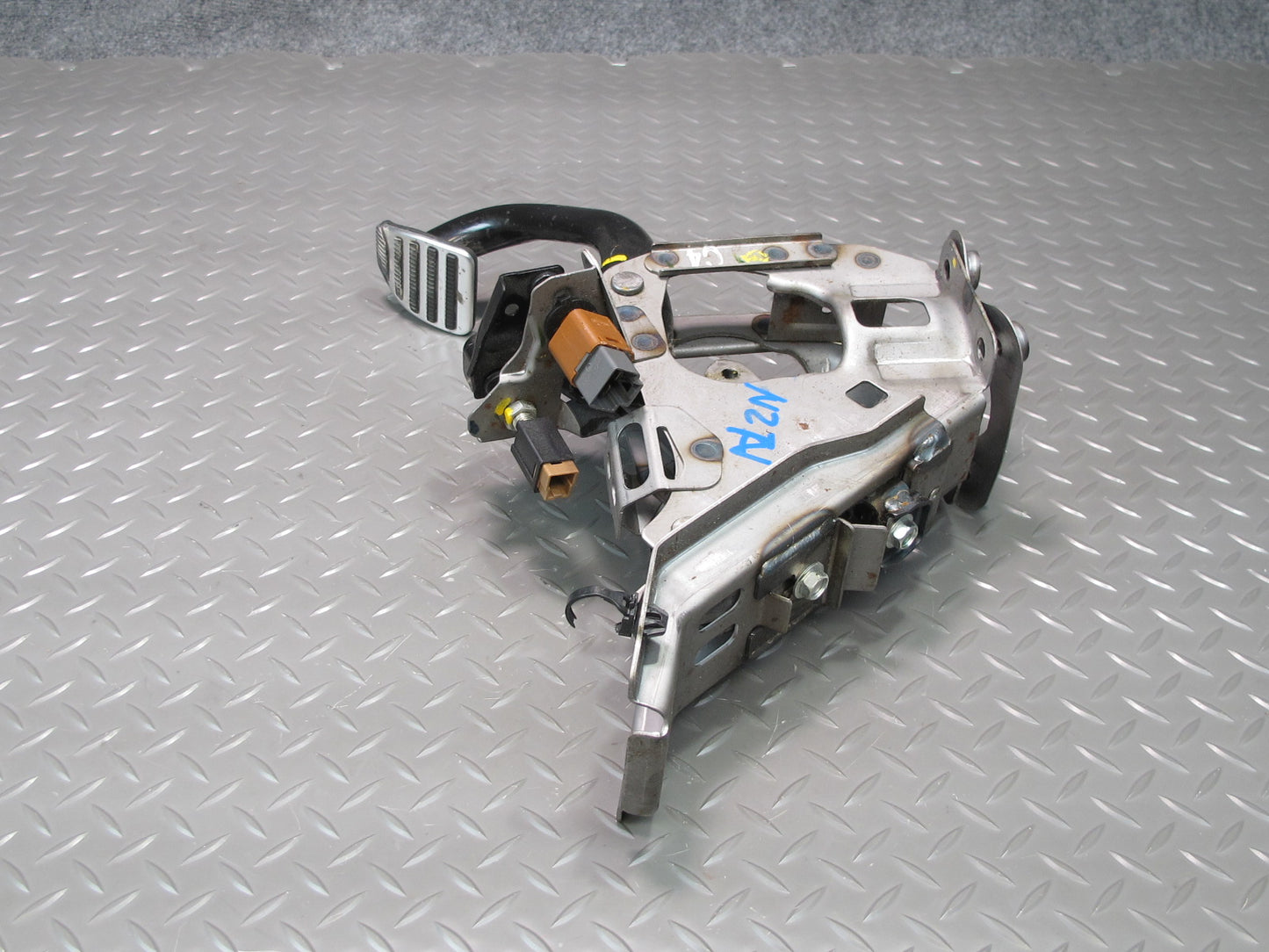 10-14 Nissan Z34 370Z Touring M/T Brake Pedal OEM