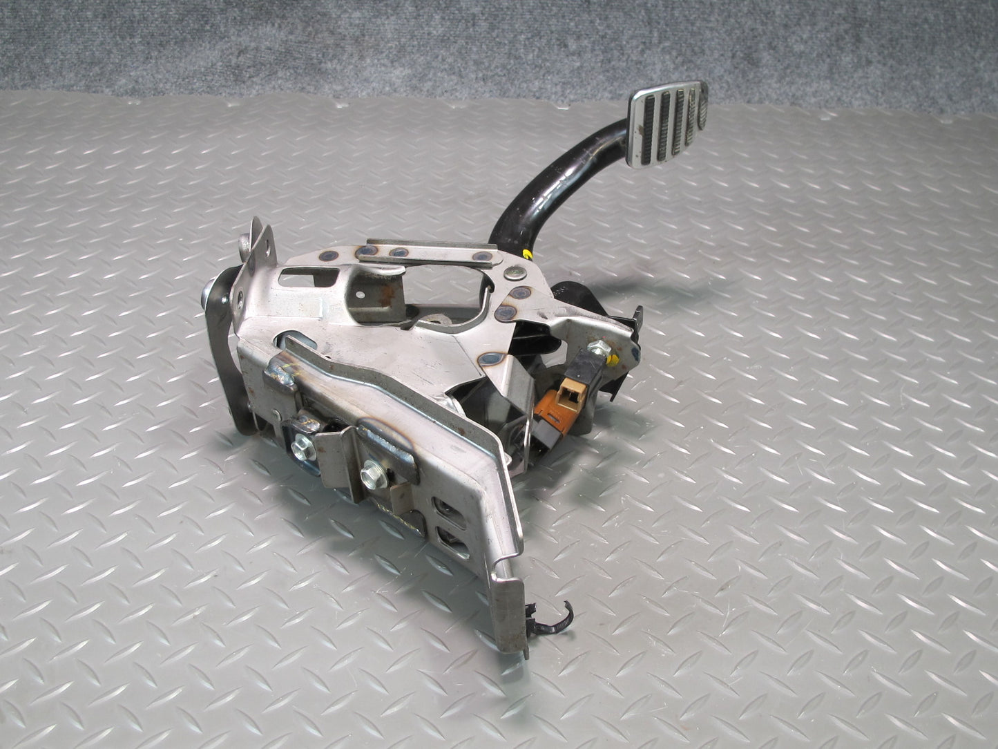 10-14 Nissan Z34 370Z Touring M/T Brake Pedal OEM