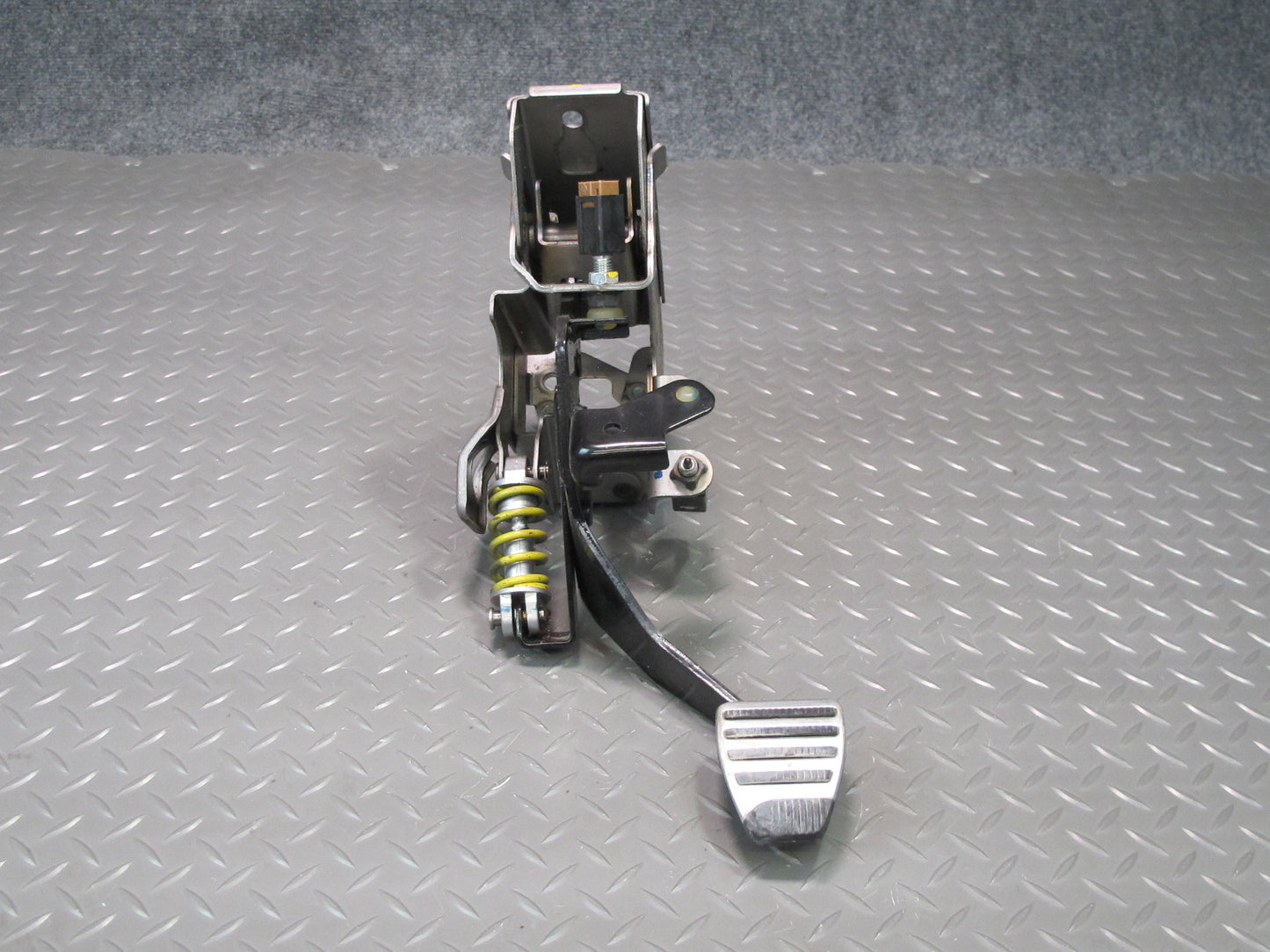 10-14 Nissan Z34 370Z Touring M/T Manual Transmission Clutch Pedal OEM