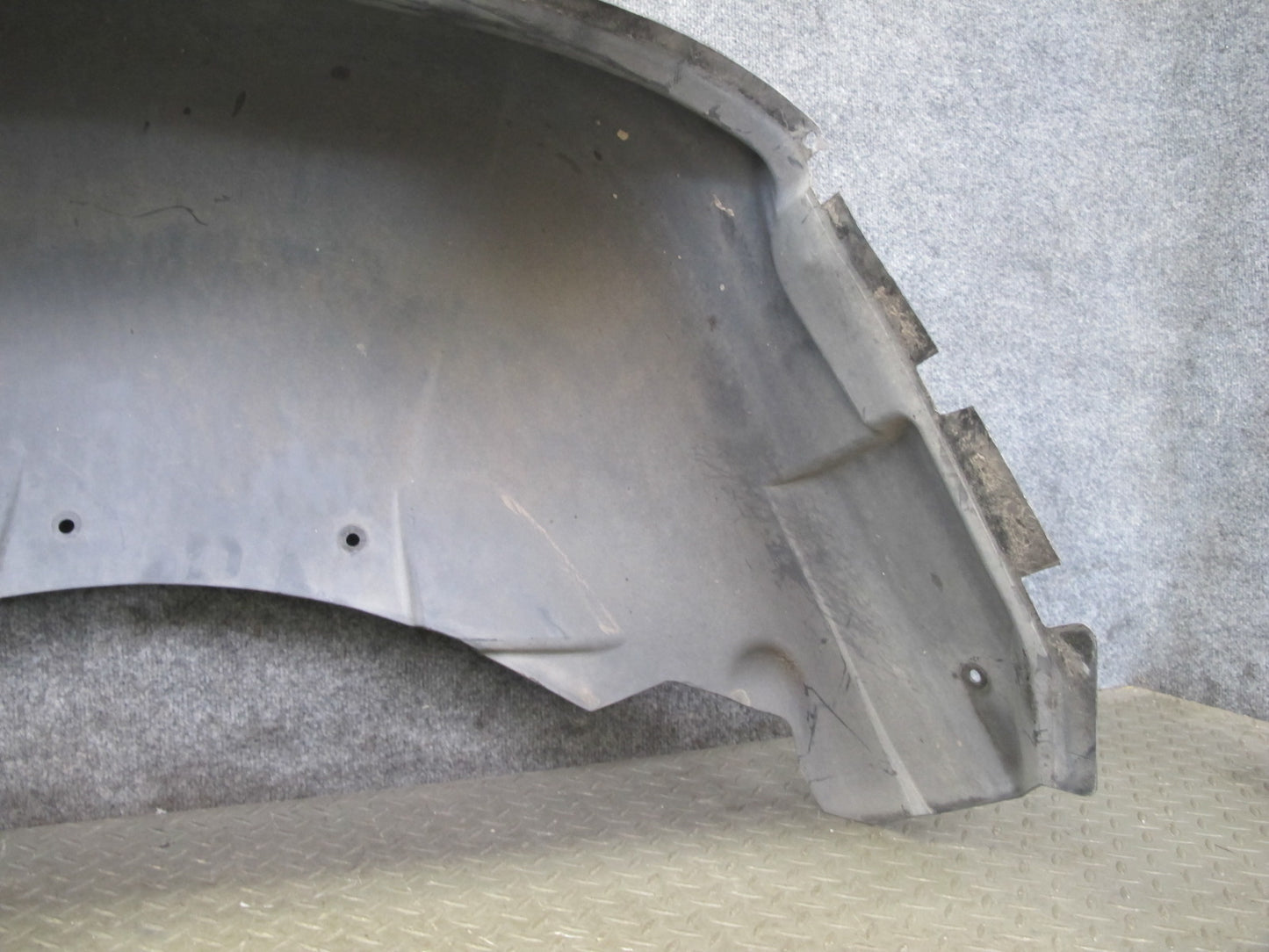 2003-2009 Hummer H2 Rear Right Wheel Fender Liner Splash Guard Shield 15111880