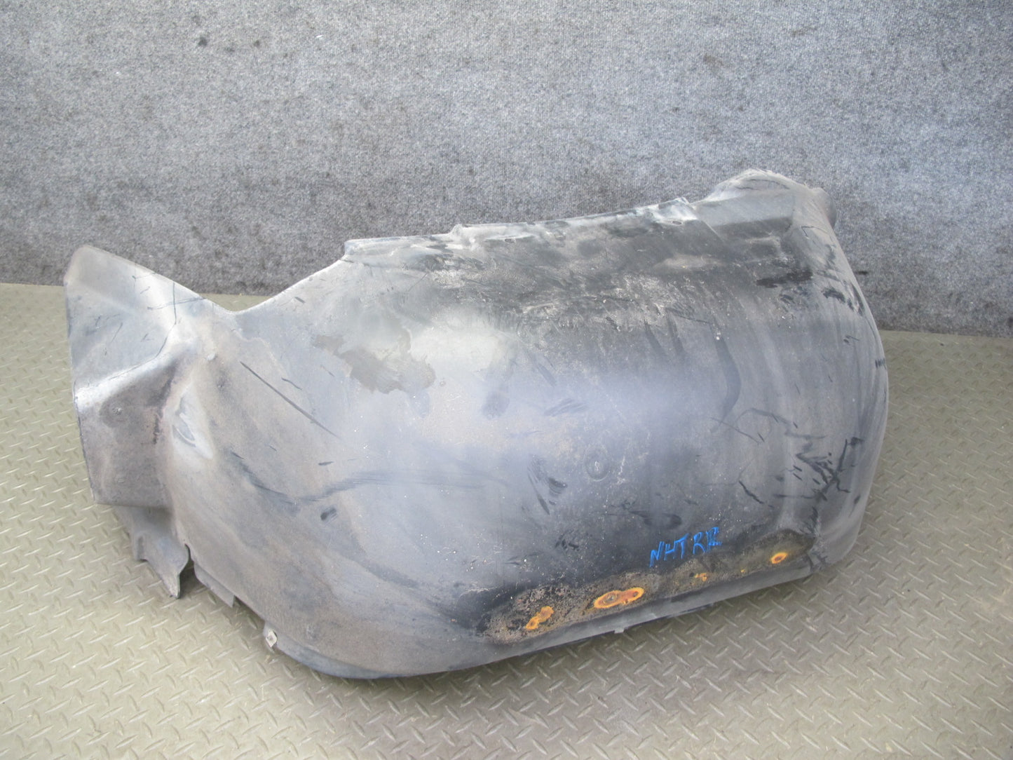 2003-2009 Hummer H2 Rear Right Wheel Fender Liner Splash Guard Shield 15111880