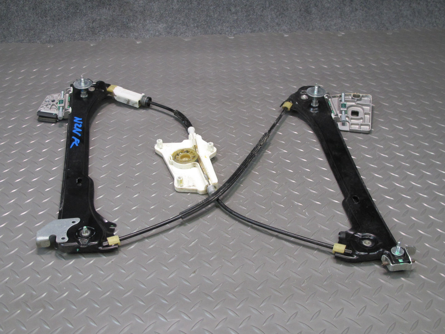 09-20 Nissan 370Z Z34 Left Driver Door Window Regulator OEM