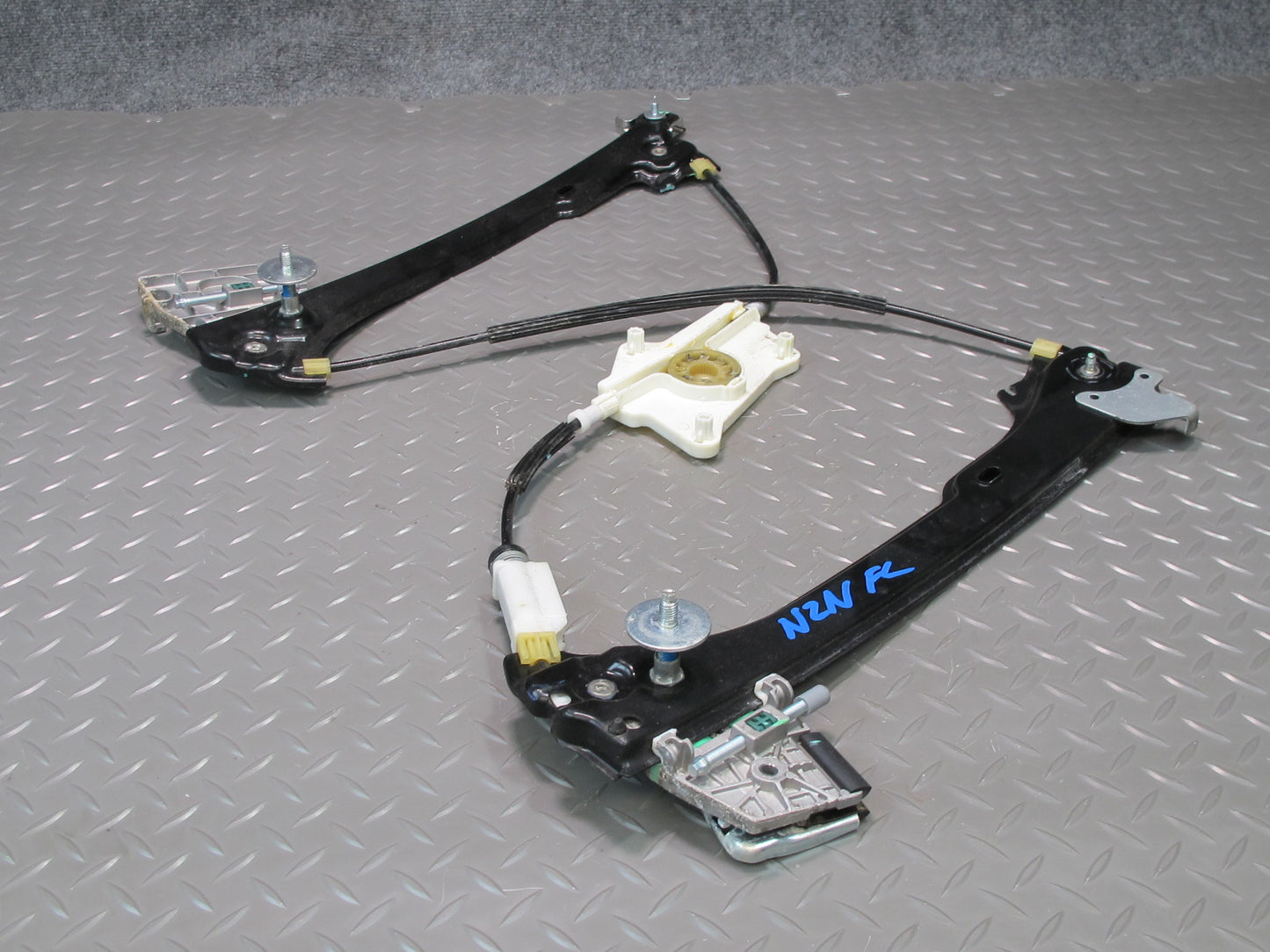 09-20 Nissan 370Z Z34 Left Driver Door Window Regulator OEM