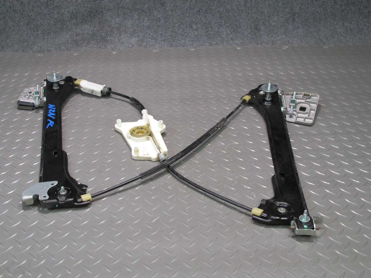 09-20 Nissan 370Z Z34 Left Driver Door Window Regulator OEM