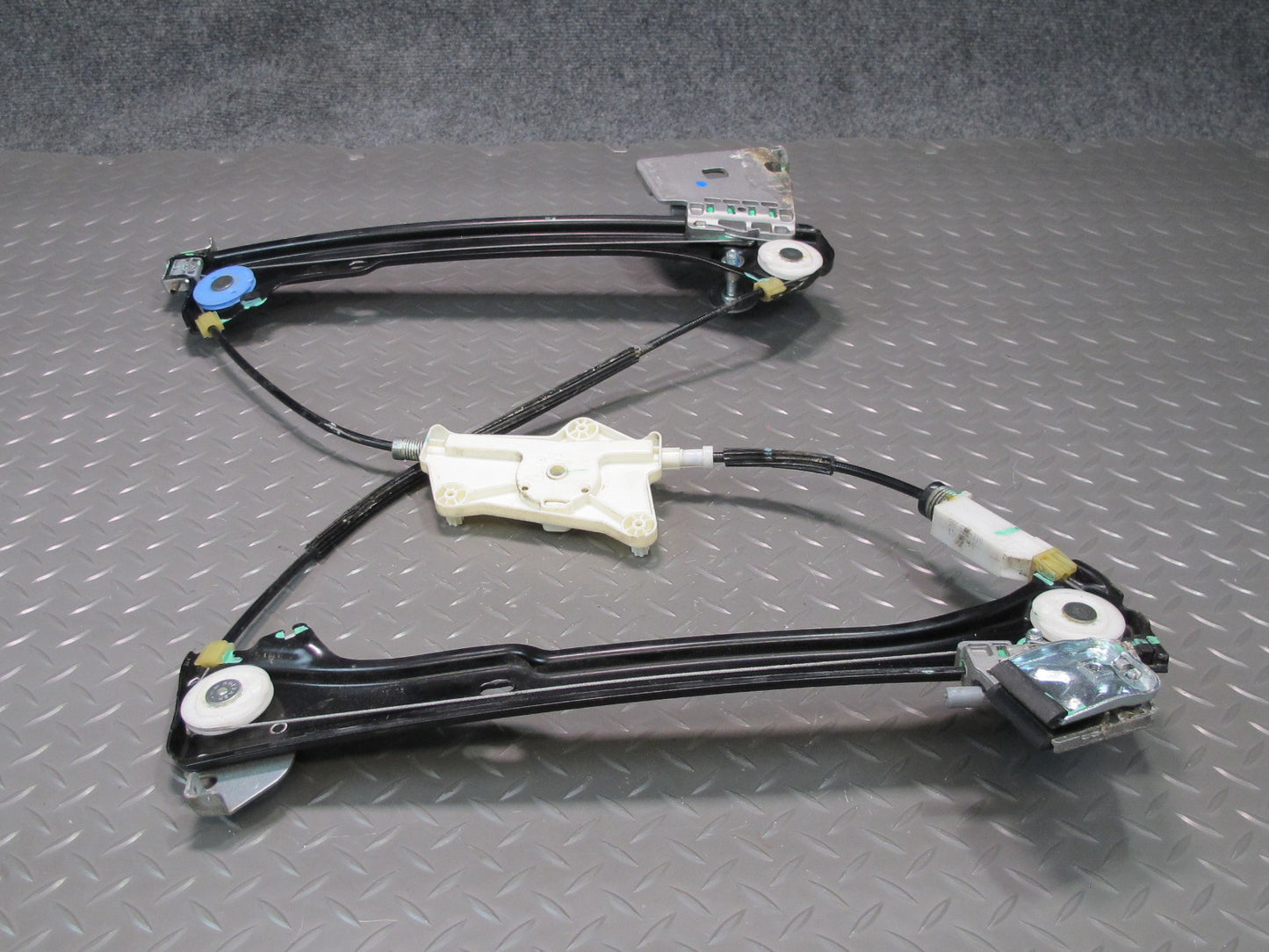 09-20 Nissan 370Z Z34 Left Driver Door Window Regulator OEM