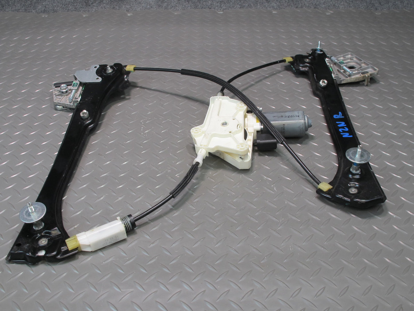 09-20 Nissan 370Z Z34 Front Right Passenger Door Window Regulator w Motor OEM