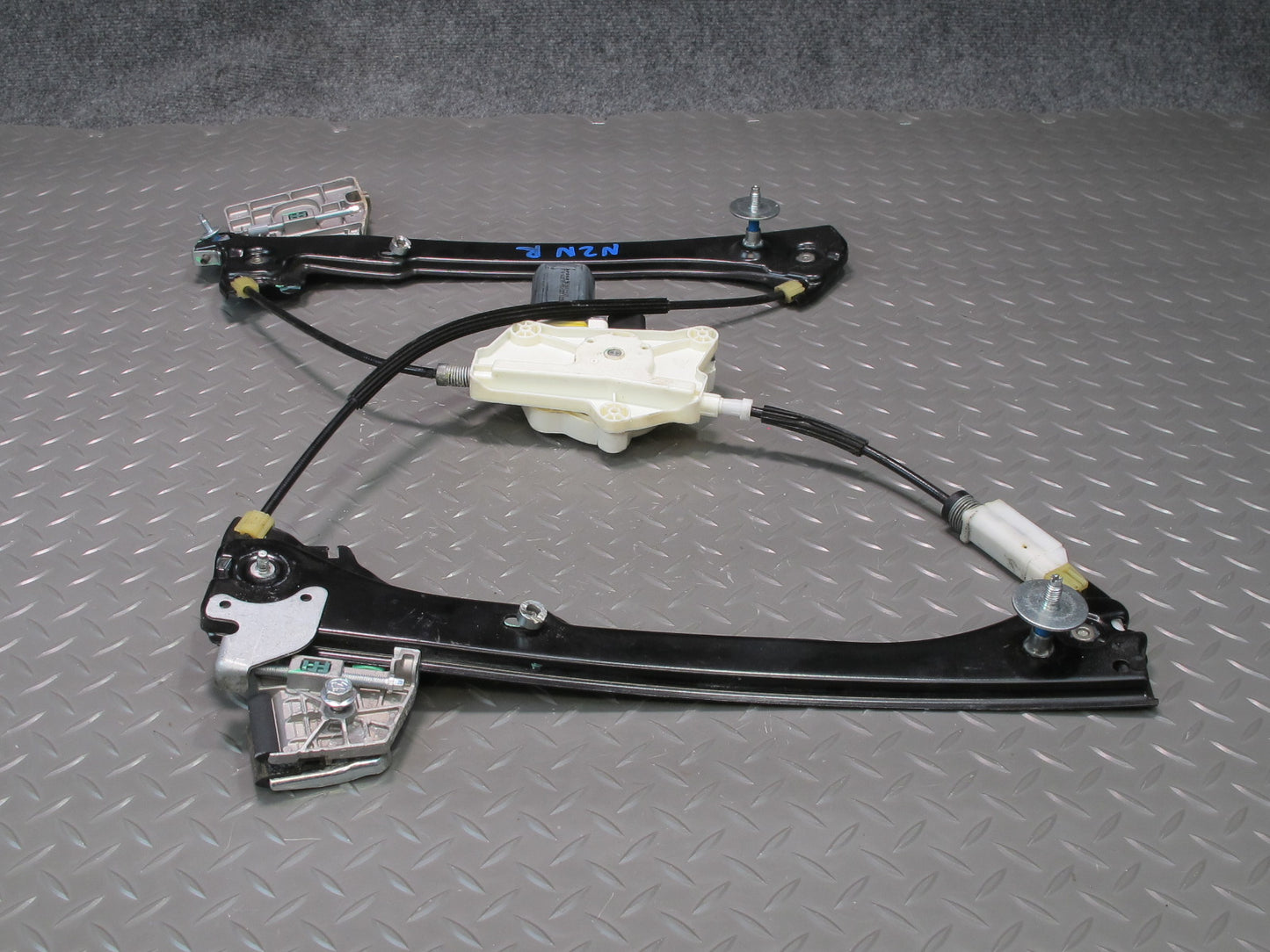 09-20 Nissan 370Z Z34 Front Right Passenger Door Window Regulator w Motor OEM