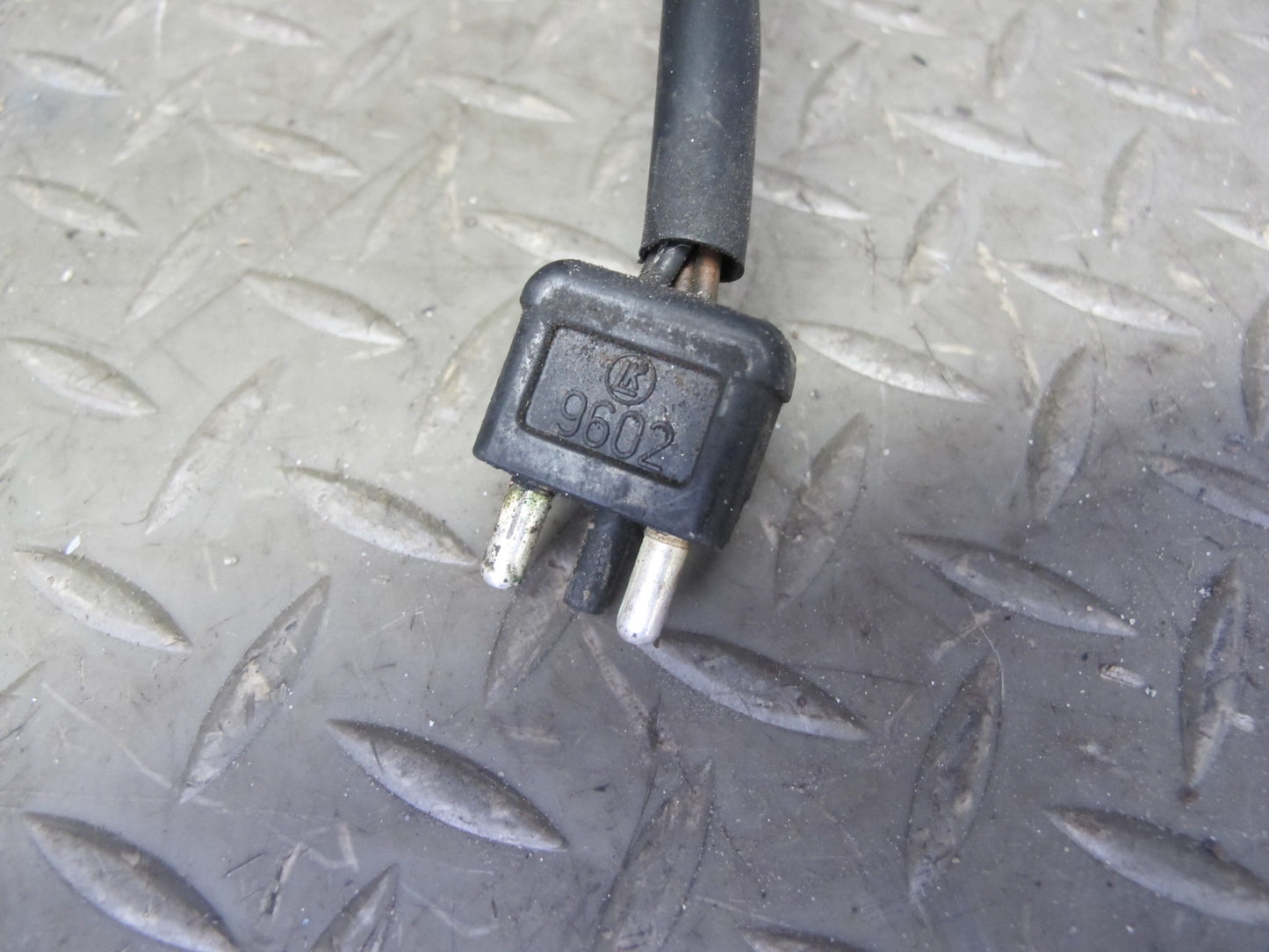 90-95 Mercedes W124 300D Double Cooling Radiator Fan Motor w Shroud Assy OEM