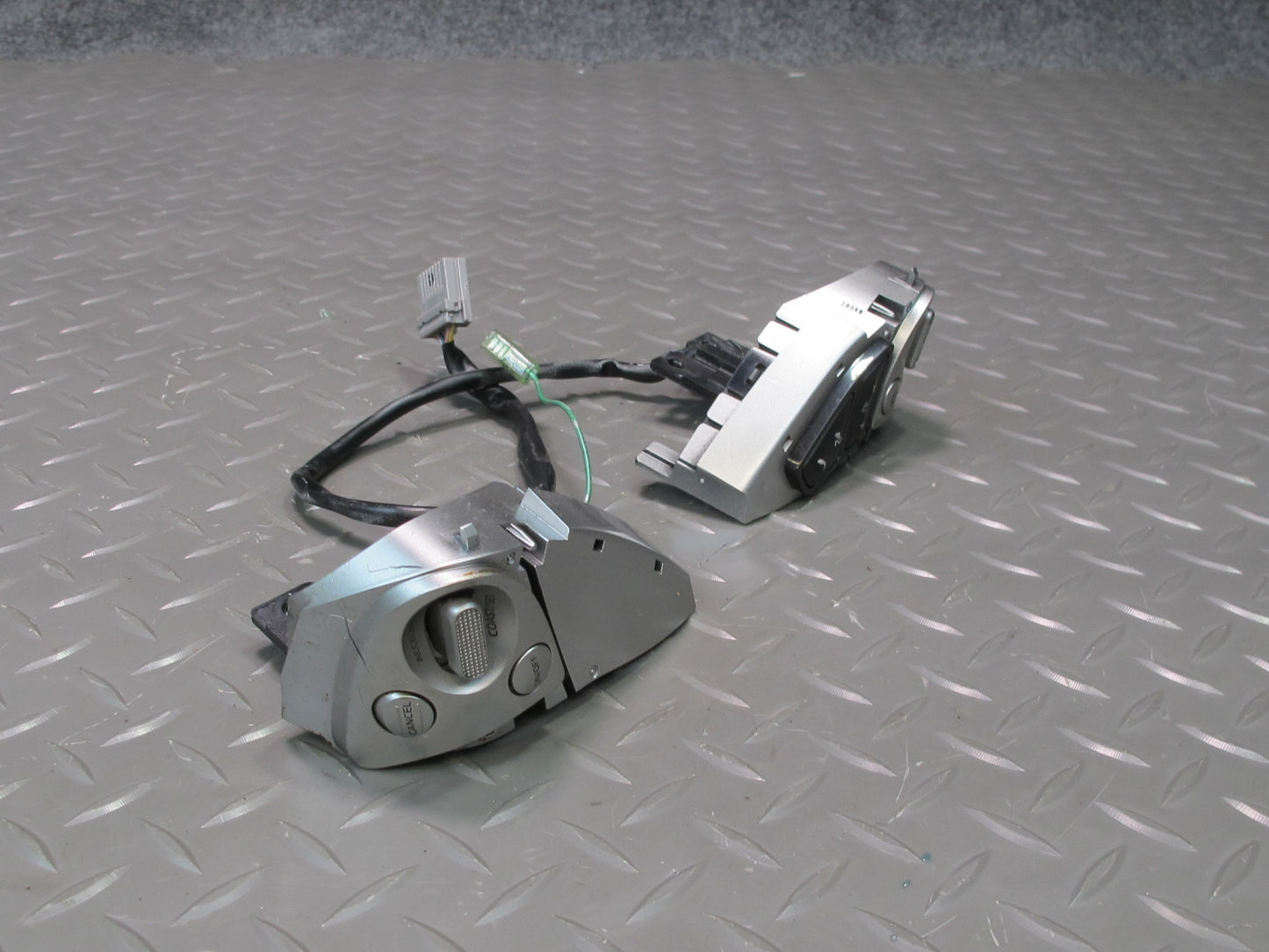 12-14 Nissan Z34 370Z Touring Steering Cruise Control & Voice Switch OEM