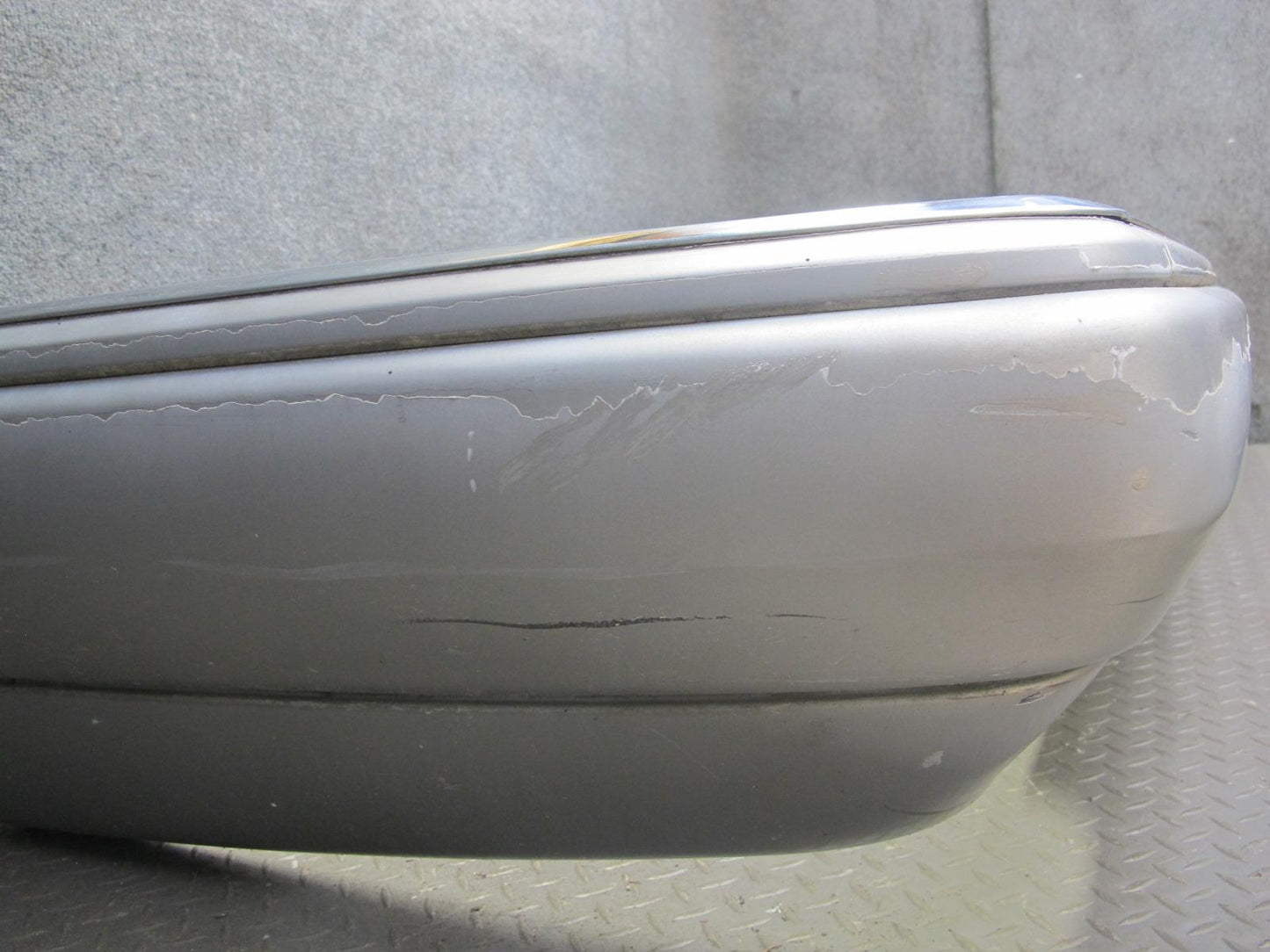 94-95 Mercedes W124 300D Sedan Rear Bumper Cover Silver OEM