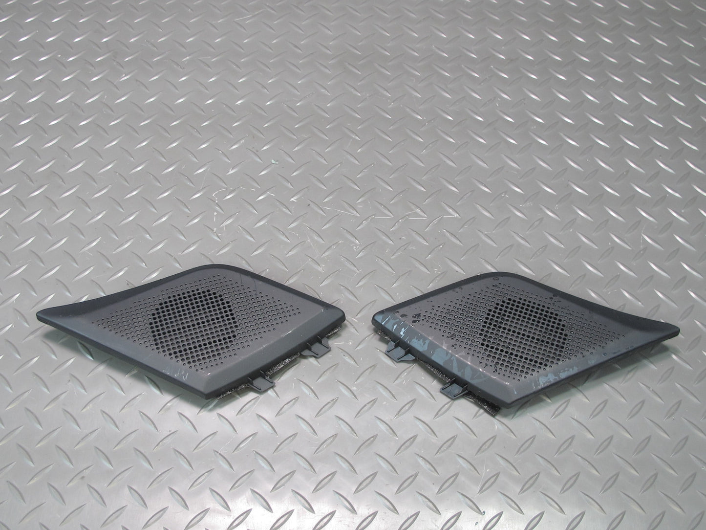 09-20 Nissan Z34 370Z Set of 2 Left & Right Dash Speaker Cover Trim Black OEM