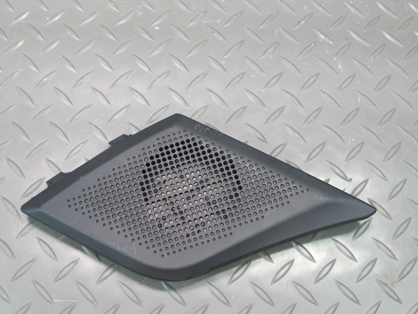 09-20 Nissan Z34 370Z Set of 2 Left & Right Dash Speaker Cover Trim Black OEM