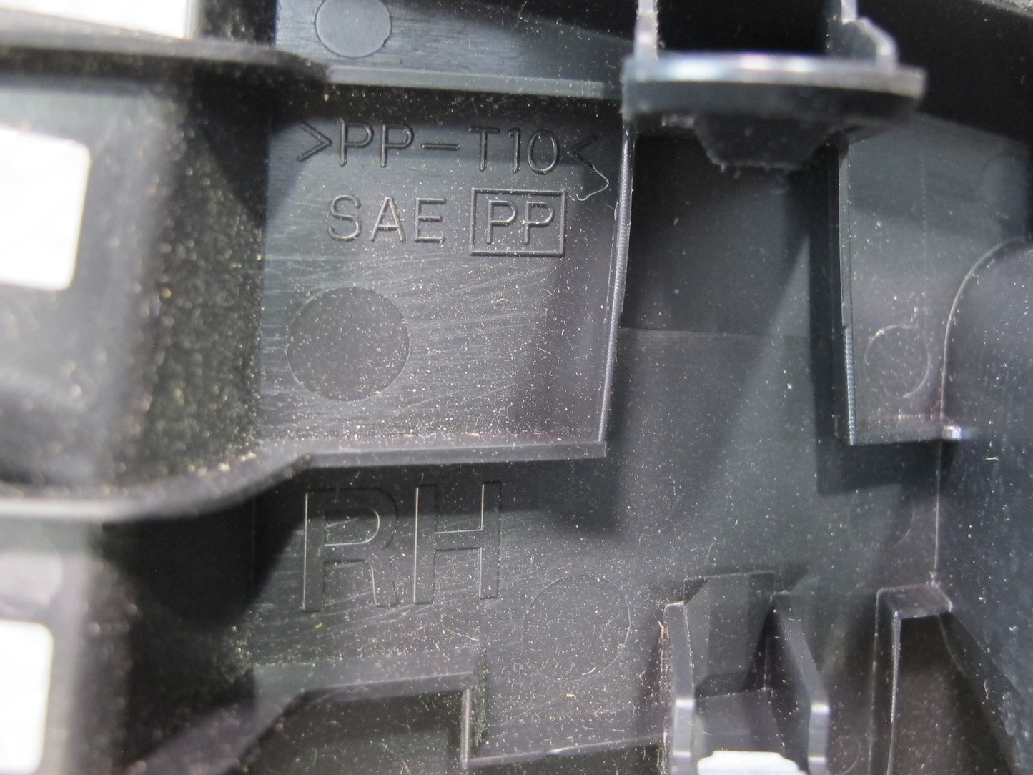 09-20 Nissan Z34 370Z Left & Right Dash Finisher Air Vent Trim Set Black OEM