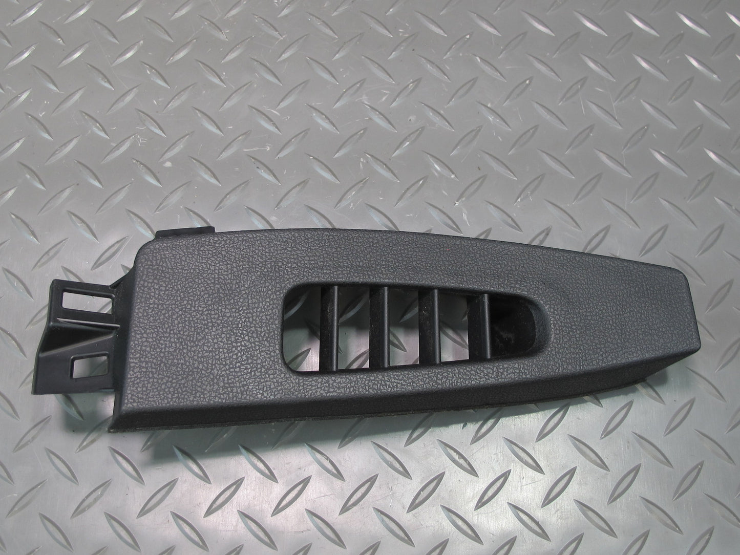 09-20 Nissan Z34 370Z Left & Right Dash Finisher Air Vent Trim Set Black OEM