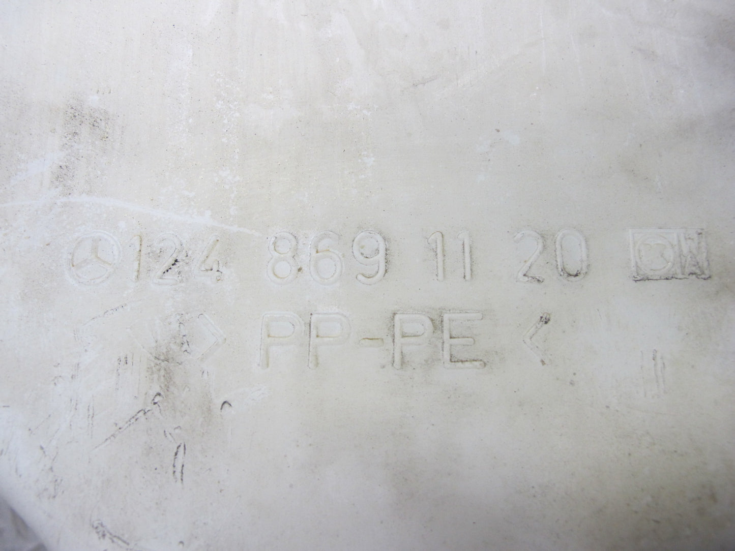 90-95 Mercedes W124 300D Windshield Washer Fluid Reservoir Tank w Pump OEM