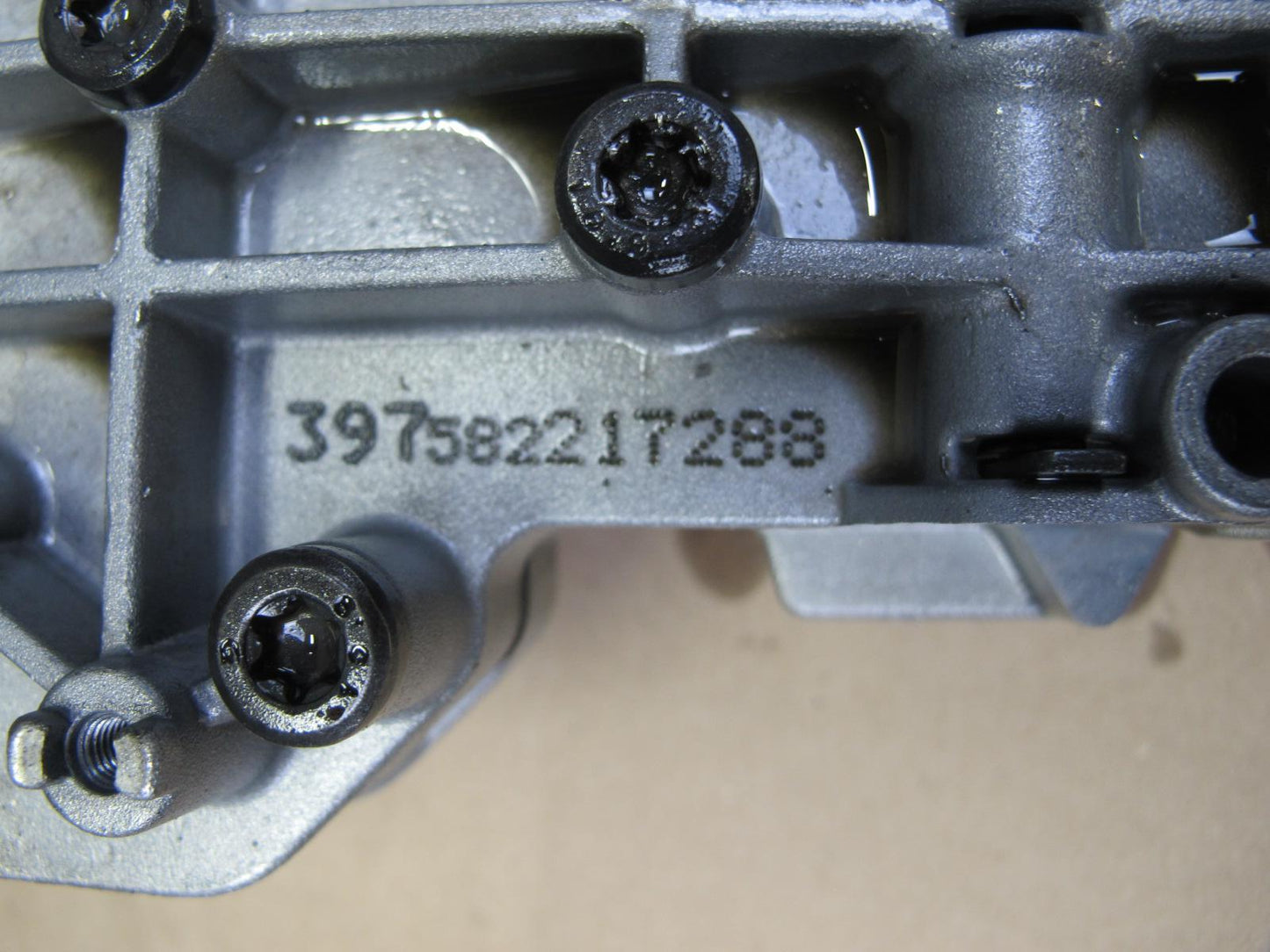 01-03 BMW E46 330i 330Ci A5S 325Z Auto Transmission Valve Body Mechatronic OEM