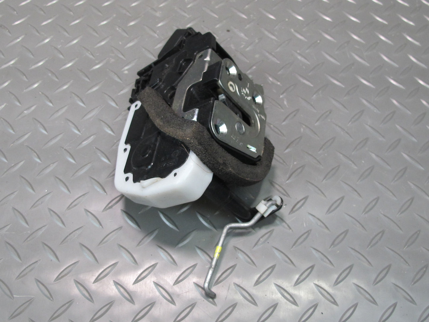 09-20 Nissan 370Z Z34 Front Left Driver Door Lock Latch Actuator OEM