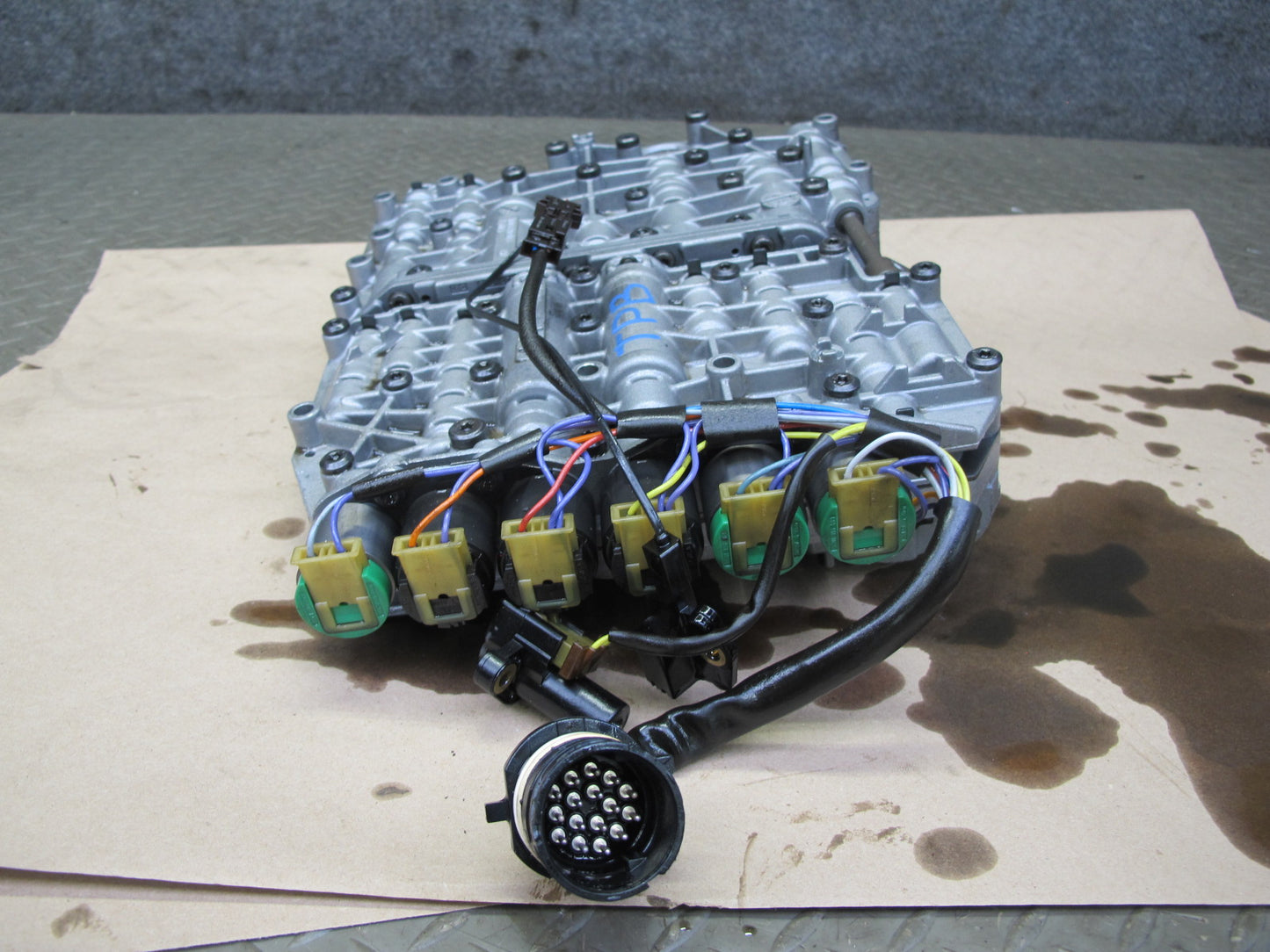 01-03 BMW E46 330i 330Ci A5S 325Z Auto Transmission Valve Body Mechatronic OEM