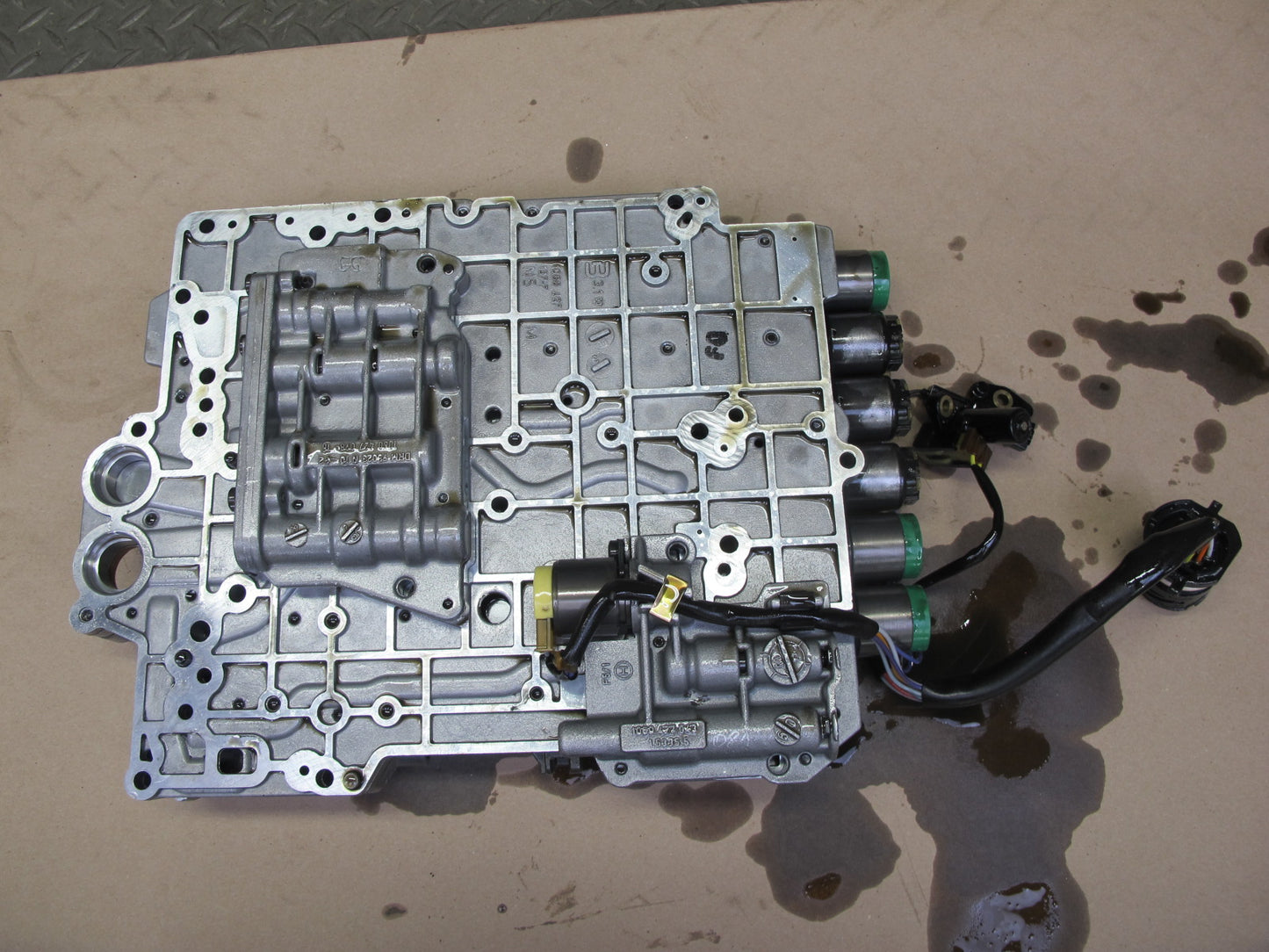 01-03 BMW E46 330i 330Ci A5S 325Z Auto Transmission Valve Body Mechatronic OEM