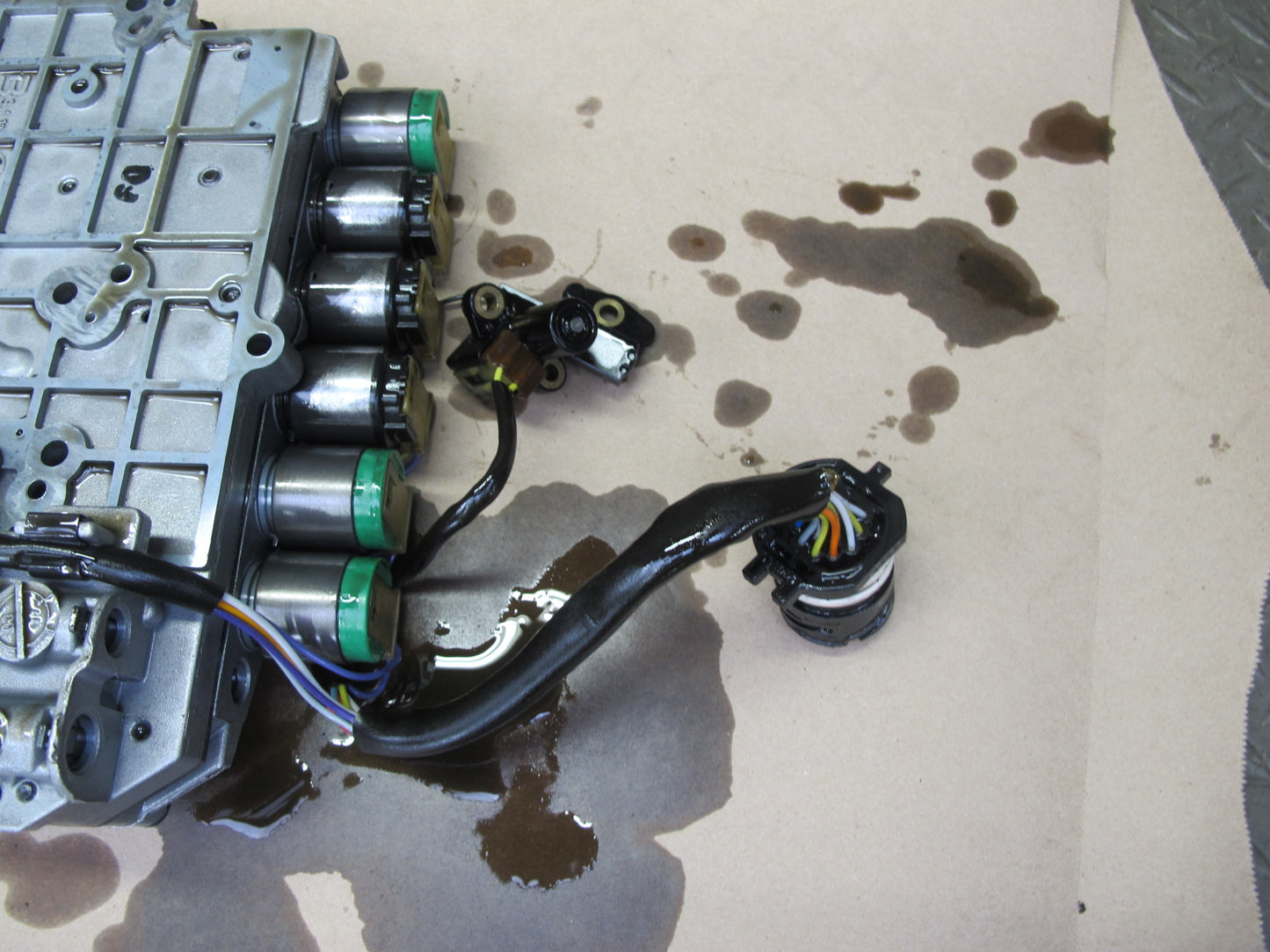 01-03 BMW E46 330i 330Ci A5S 325Z Auto Transmission Valve Body Mechatronic OEM