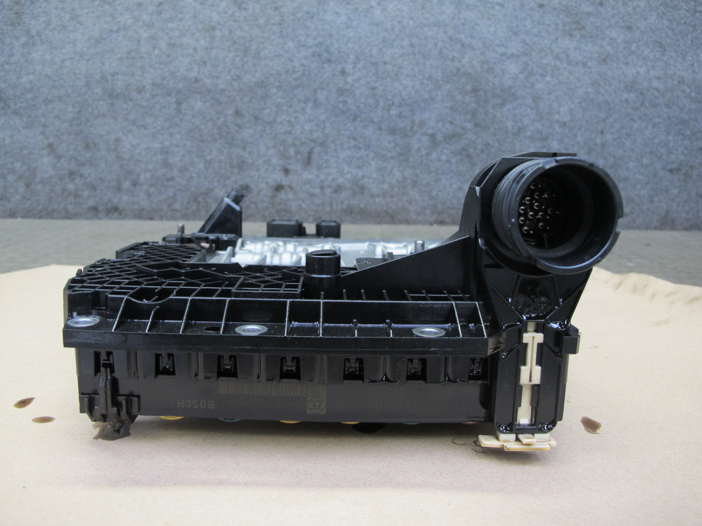 08-13 BMW E82 E88 135i 6HP-19Z Automatic Transmission Valve Body Mechatronic OEM