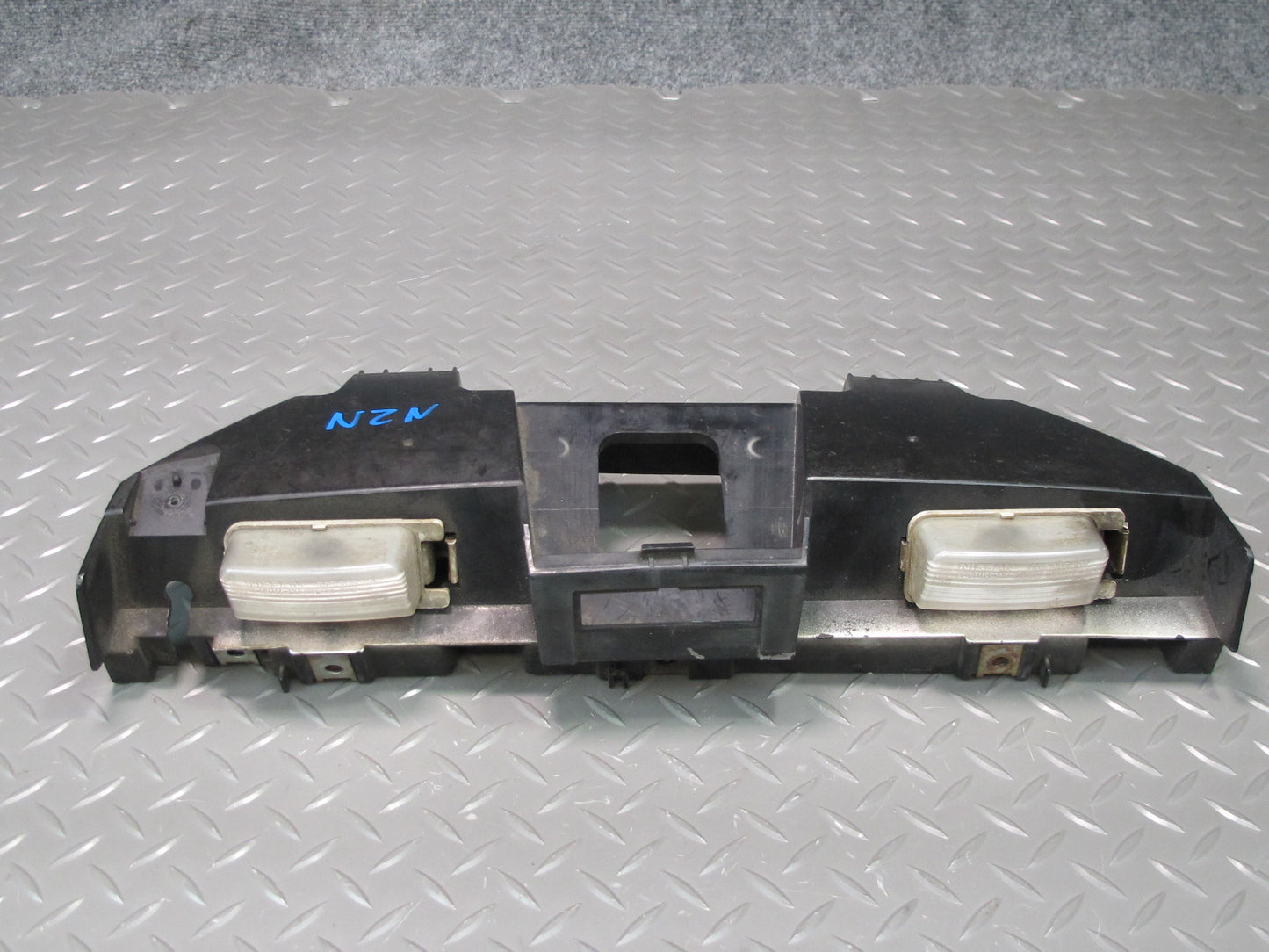 11-20 Nissan Z34 370Z Rear Bumper License Light Lamp Bracket 96250-1TG0A OEM