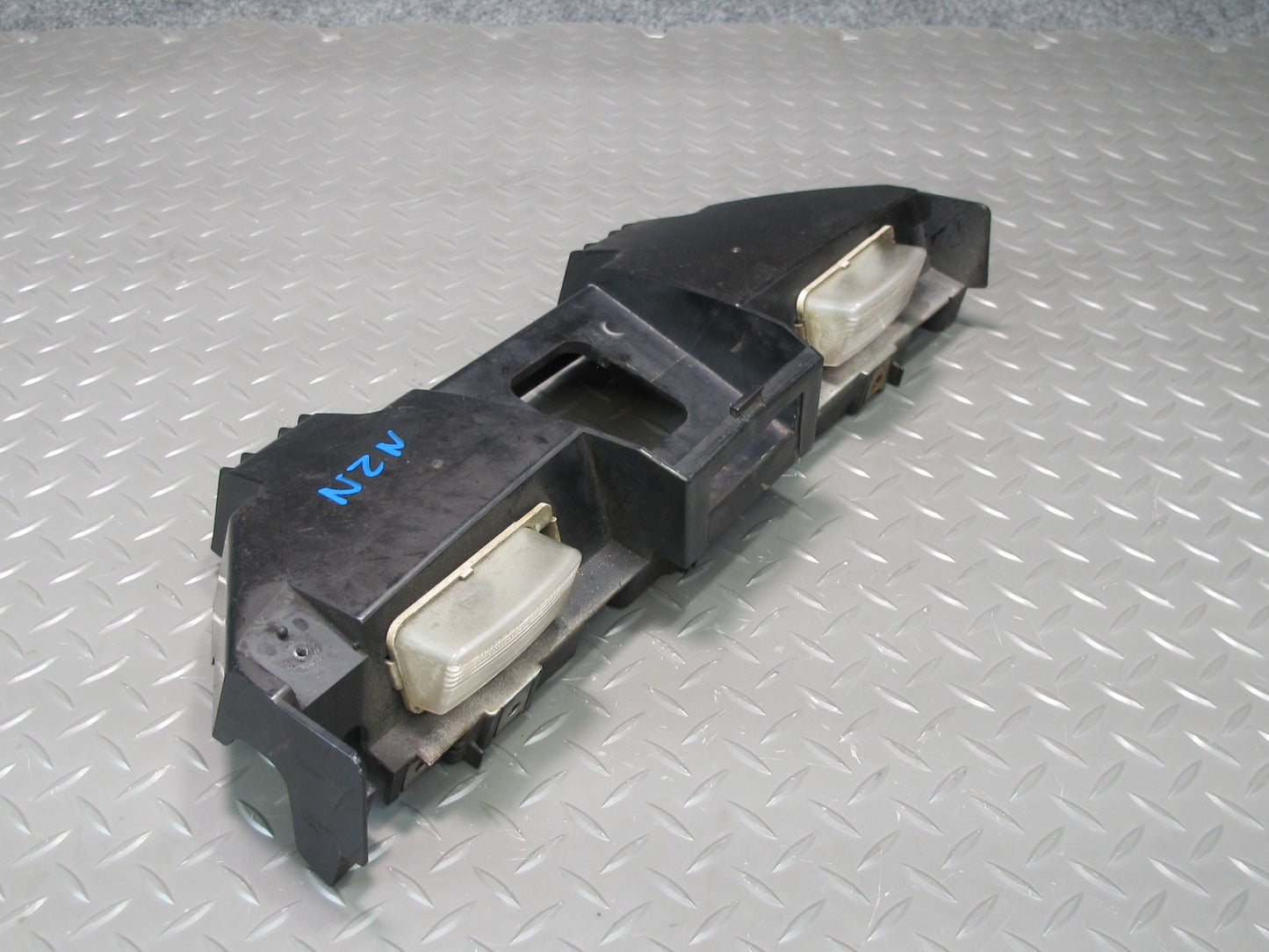 11-20 Nissan Z34 370Z Rear Bumper License Light Lamp Bracket 96250-1TG0A OEM