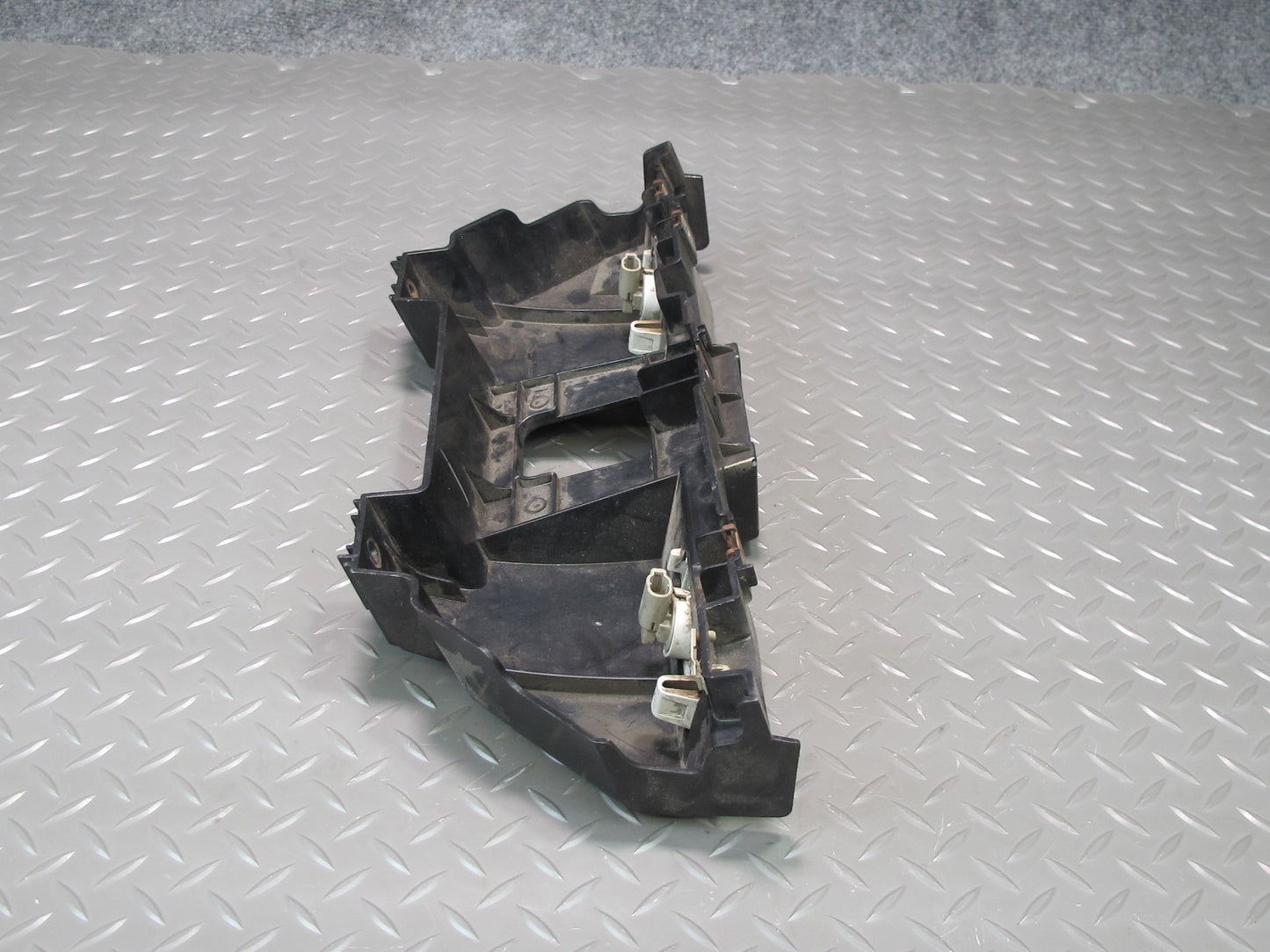 11-20 Nissan Z34 370Z Rear Bumper License Light Lamp Bracket 96250-1TG0A OEM