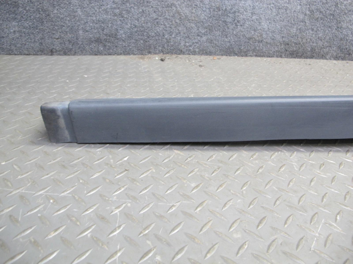 2003-2009 Hummer H2 Left & Right Side Rocker Skirt Panel Molding Trim Set