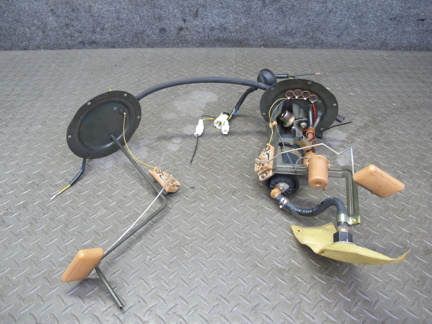 90-96 Nissan Z32 300ZX Turbo 2+0 Fuel Pump Level Sensor Sending Unit Set OEM