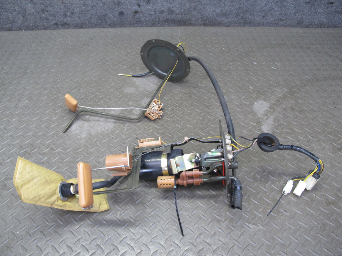 90-96 Nissan Z32 300ZX Turbo 2+0 Fuel Pump Level Sensor Sending Unit Set OEM