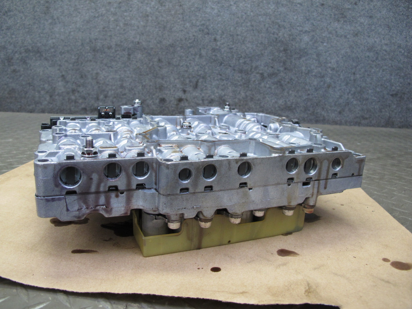 2011-2013 Infiniti QX56 Automatic Transmission Valve Body Solenoid ETC94-110N