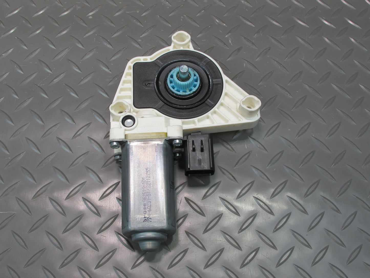 09-20 Nissan Z34 370Z Left Driver Door Window Regulator Motor OEM