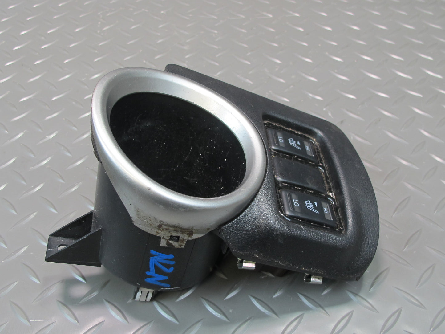 09-20 Nissan Z34 370Z Coupe Center Console Cupholder w Heated Seat Switch OEM