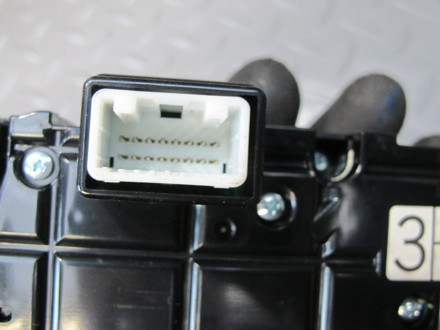 09-20 Nissan Z34 370Z Touring Dash Navi GPS Navigation Control Switch Panel OEM