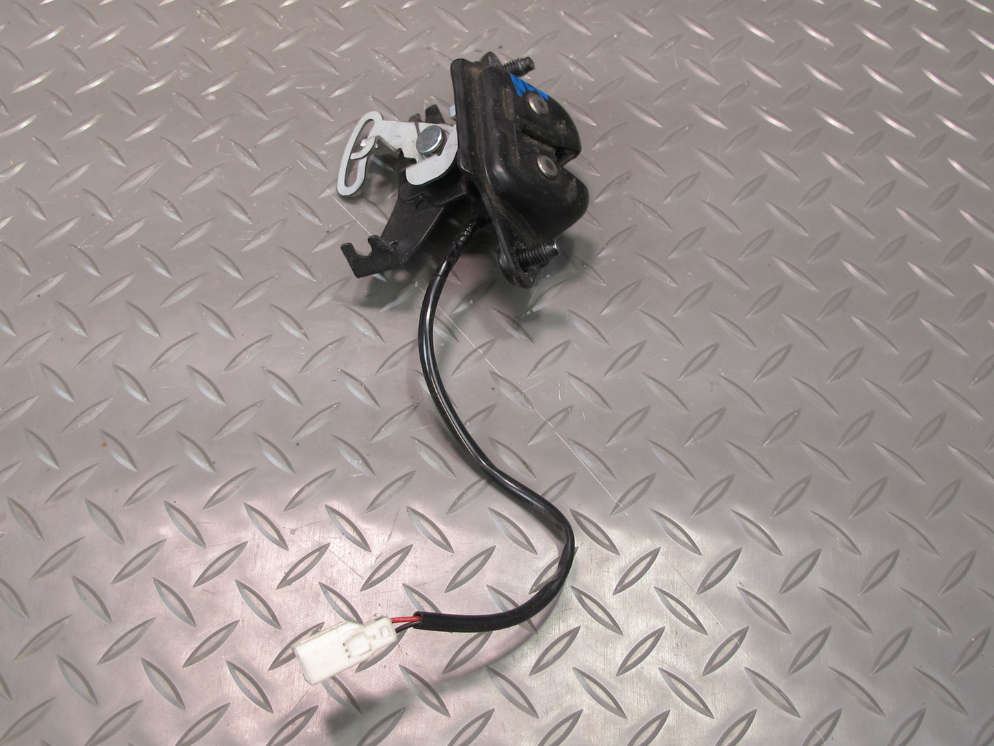 09-20 Nissan Z34 370Z Coupe Rear Trunk Lock Latch Actuator Set OEM