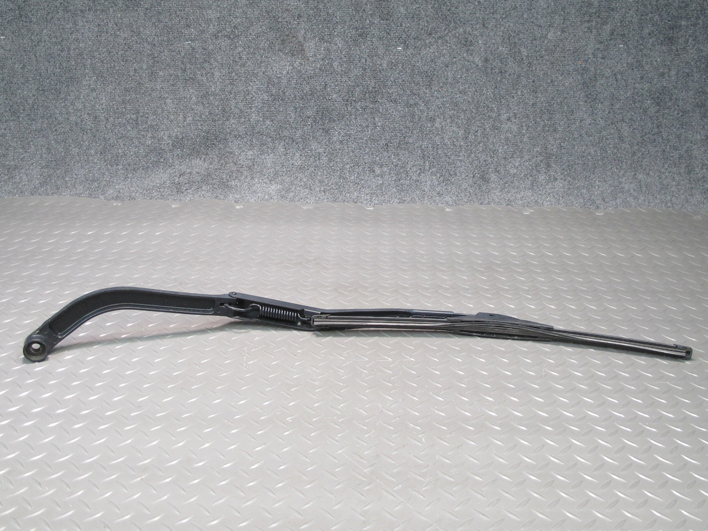 11-20 Nissan Z34 370Z Set of 2 Front Left & Right Windshield Wiper Arm OEM