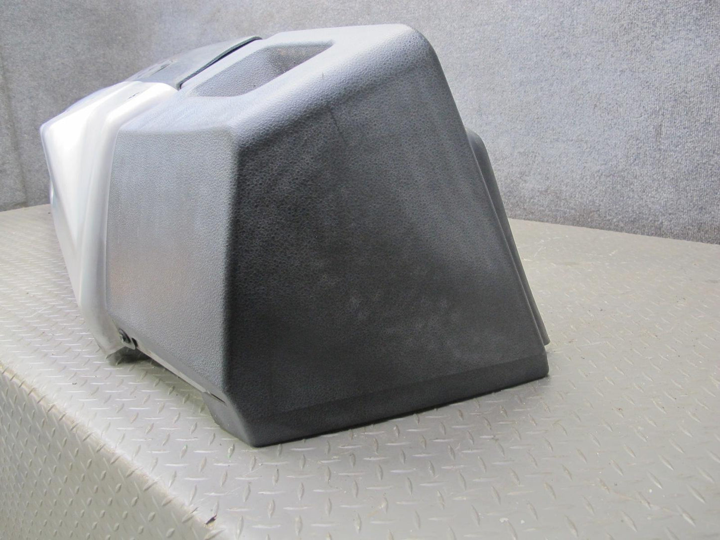 2008-2009 Hummer H2 Rear Bumper Cover