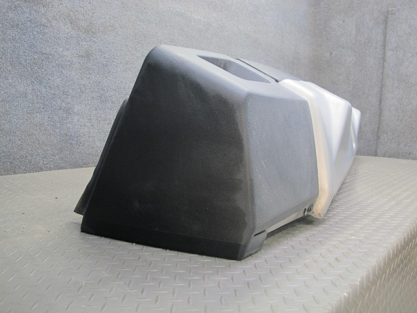 2008-2009 Hummer H2 Rear Bumper Cover