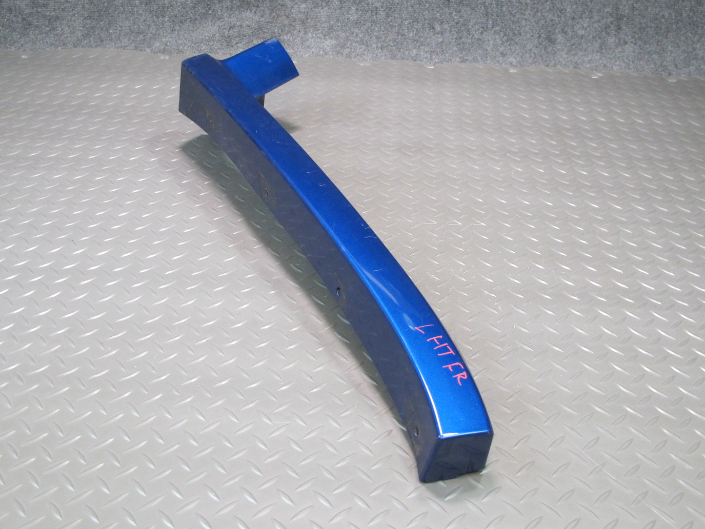 03-09 Hummer H2 Front Right Wheel Arch Fender Flare Trim Molding Pacific Blue