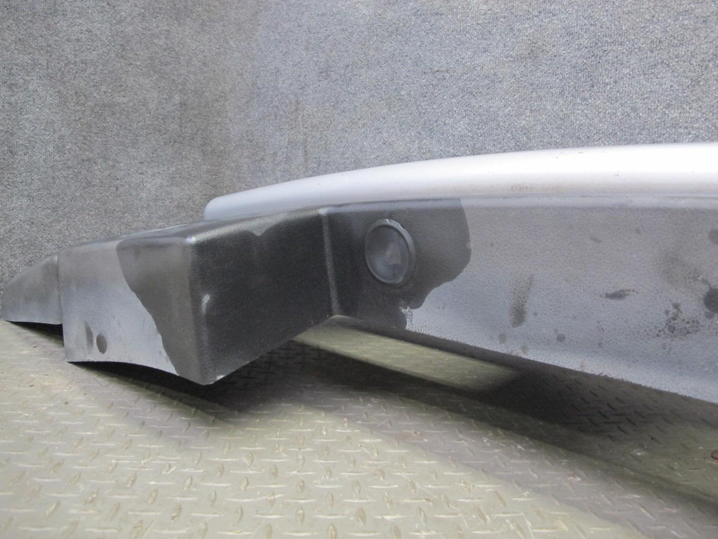 2003-2009 Hummer H2 Front Bumper Cover w Lights