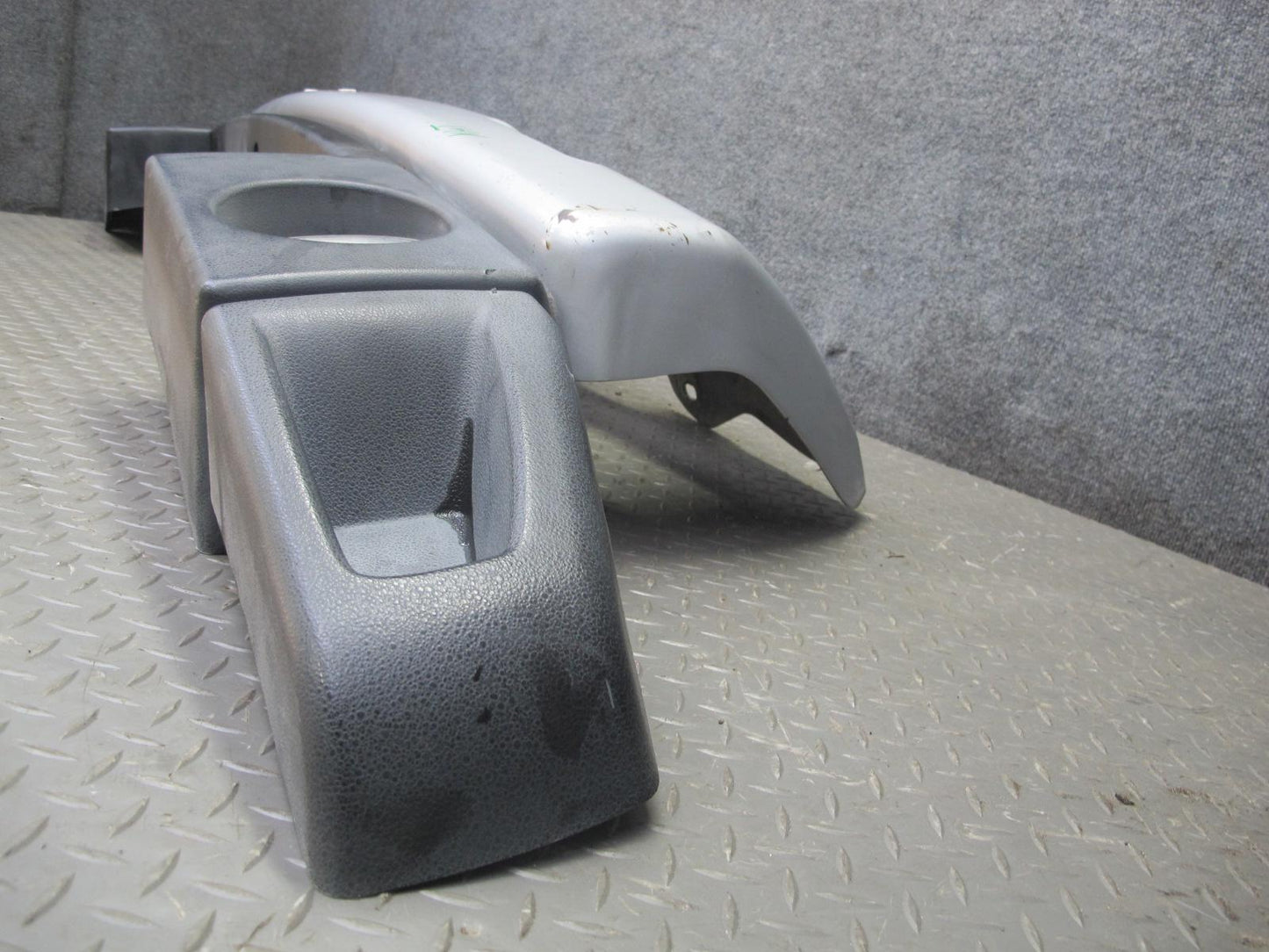 2003-2009 Hummer H2 Front Bumper Cover w Lights