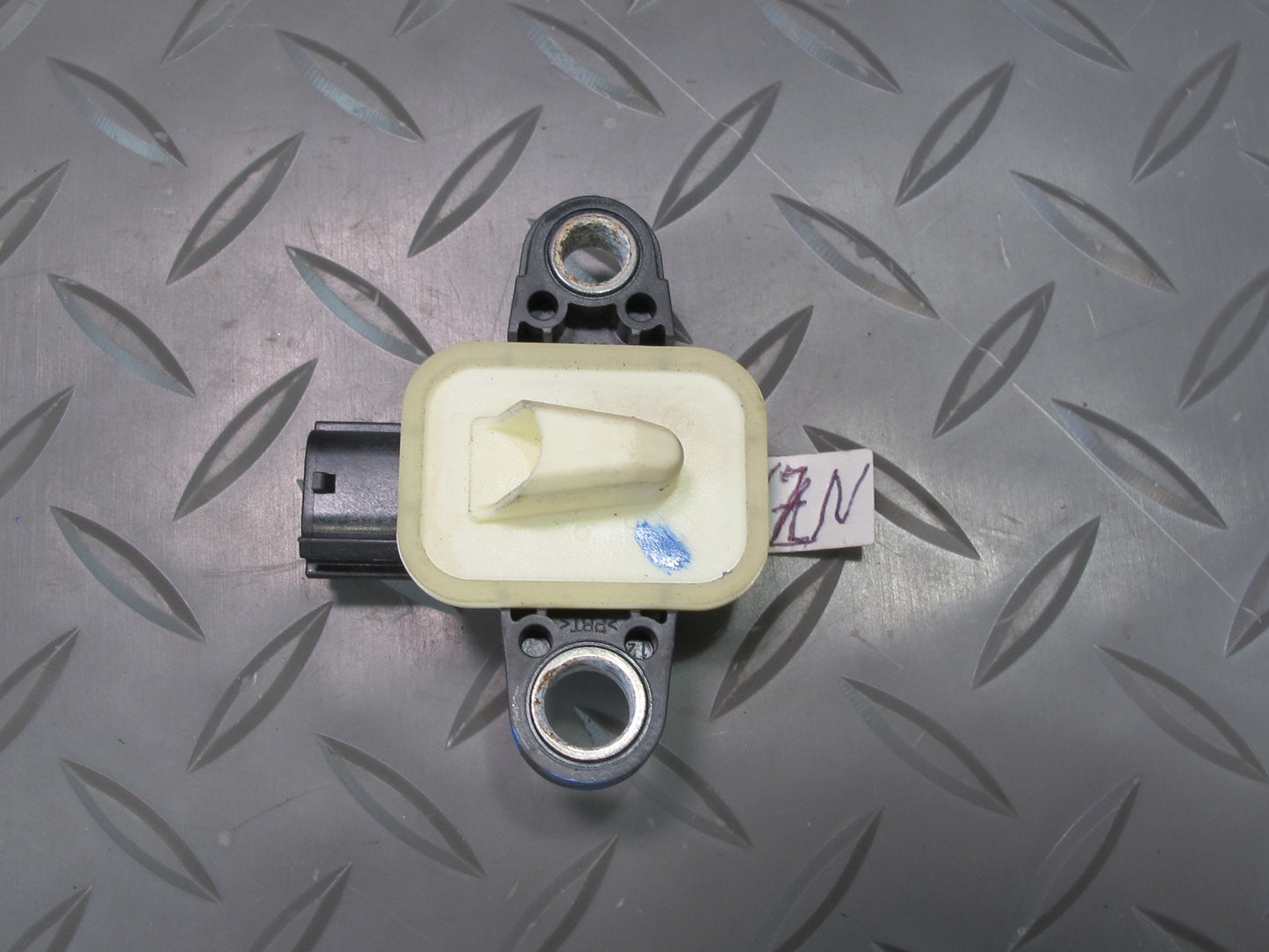 09-20 NISSAN 370Z Z34 SAFETY CRASH IMPACT SRS AIRBAG SENSOR OEM