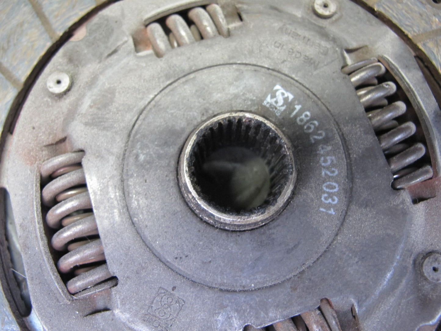 87-88 Volkswagen VW Scirocco MK2 16V M/T Flywheel Clutch Pressure Plate Set OEM