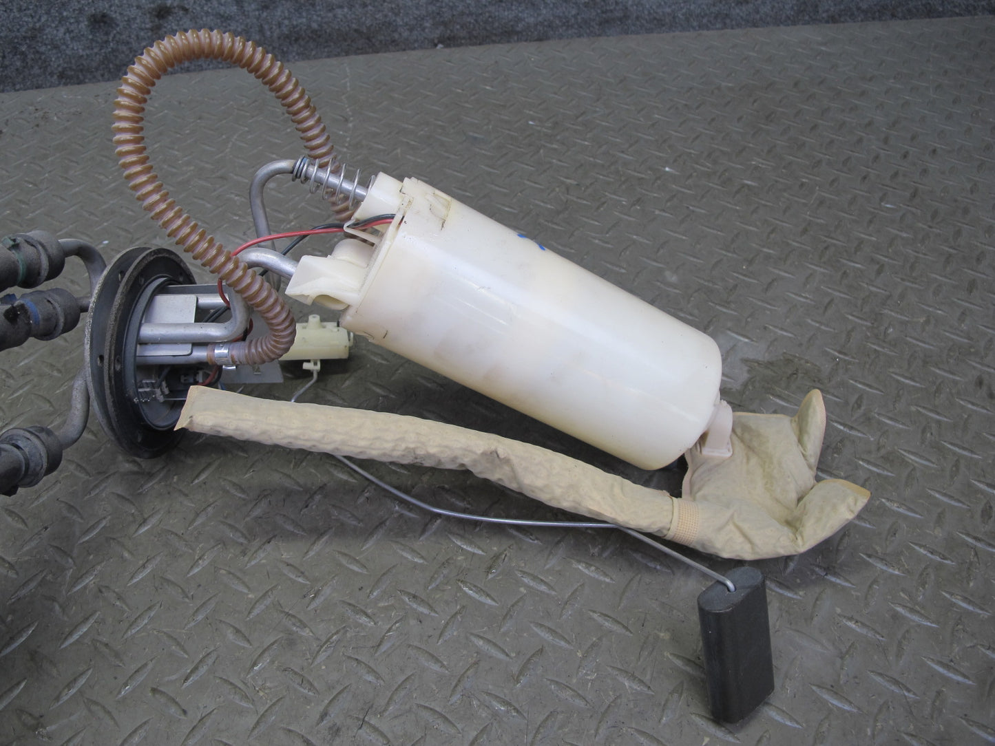 97-99 Chevrolet Corvette C5 Fuel Pump Level Sensor Sending Unit OEM